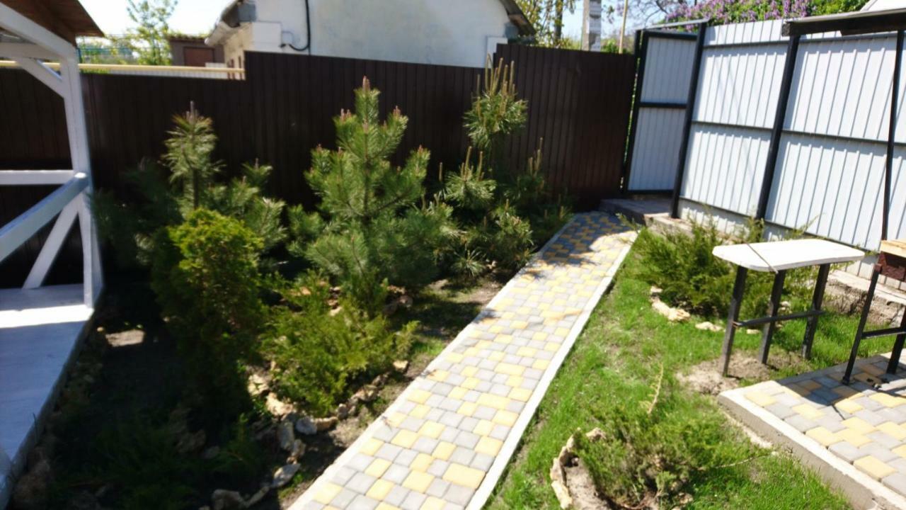 Guest House Dacha Karolino-Buhaz Exterior photo